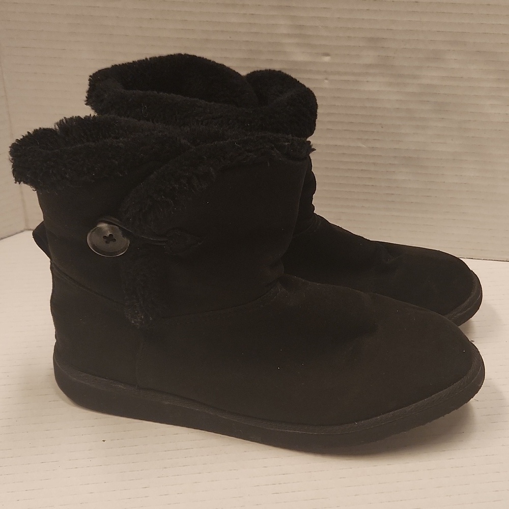 Old Navy Ankle Boots Size 8 Faux Fur Black Faux Suade Outside